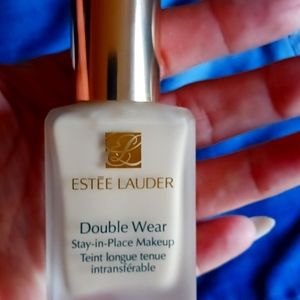 Estee lauder foundation
